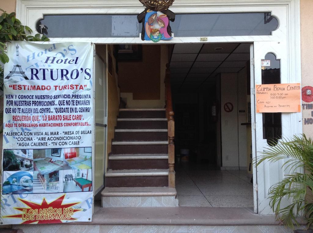 Hotel Arturo'S Zihuatanejo Exterior foto